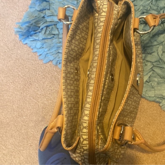 Giani Bernini shoulder bag - Picture 6 of 8